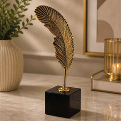 Timeless Leaf Decor